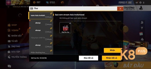 Bấm nhận quà mà hệ thống gửi vào hộp thư