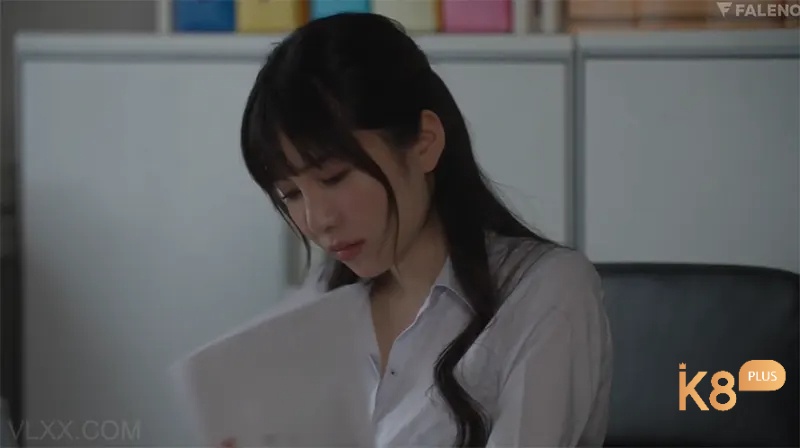 Yuko là một nữ giám đốc xinh đẹp nhưng khó tính