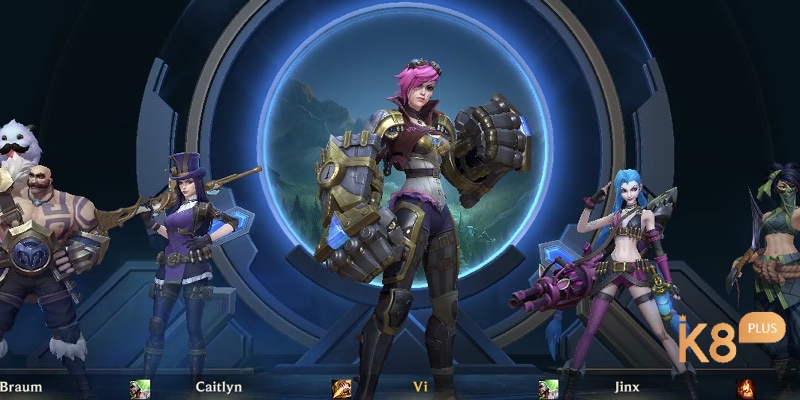 League of Legends tiếp tục dẫn đầu thể loại MOBA với hơn 150 tướng và hệ thống xếp hạng cạnh tranh hấp dẫn.