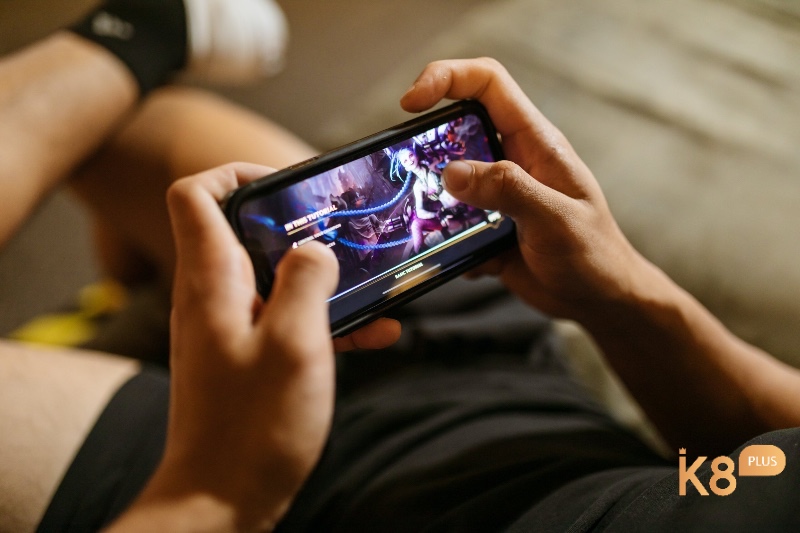 Hàng nghìn game online miễn phí có sẵn trên kho ứng dụng Android và iOS, dễ dàng tải về chỉ với một chạm.