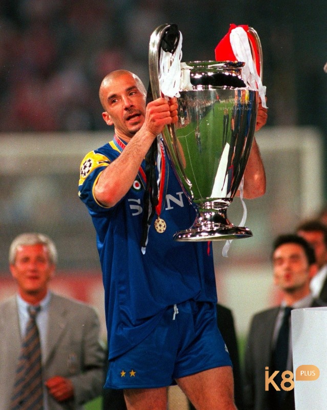 Gianluca Vialli luôn biết cách toả sáng mỗi khi anh ra sân