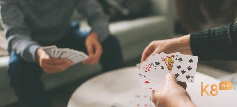 Chiến thuật và mẹo chơi game đánh bài tiến lên từ cao thủ 